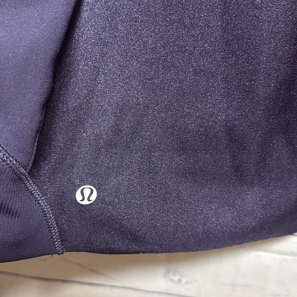 Lululemon jacket - Picture 9 of 9